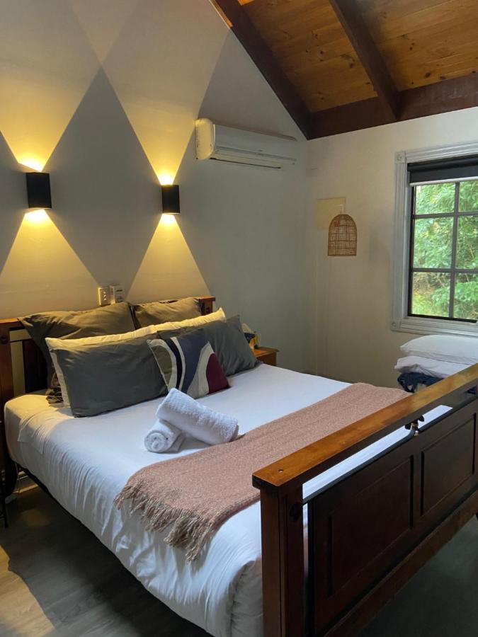 Farm stay Trawool Shed Cottages, Cafe And Restaurant
